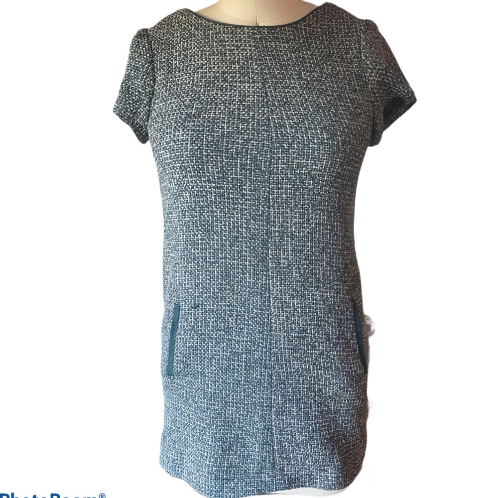Tweed Zara dress in dark green